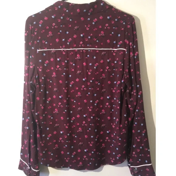 ✨Wild Fable✨ flower button up‎ medium - Picture 2 of 2